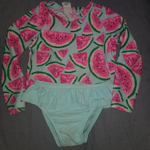 Gap swimsuit - Picture 1 of 2